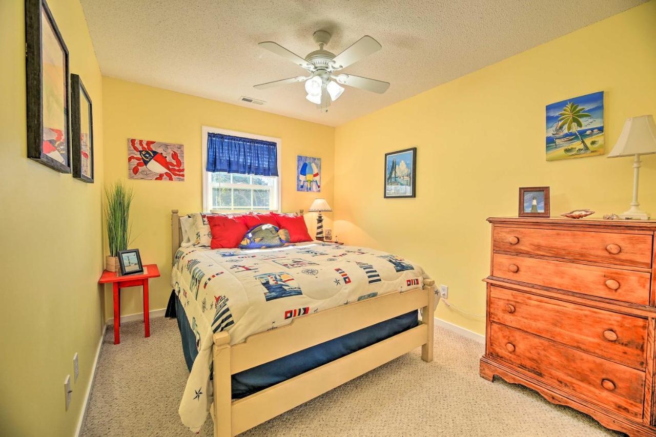 Beaufort Pad With Patio 3 Blocks To Waterfront! Ngoại thất bức ảnh