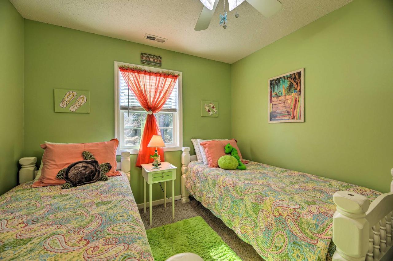 Beaufort Pad With Patio 3 Blocks To Waterfront! Ngoại thất bức ảnh